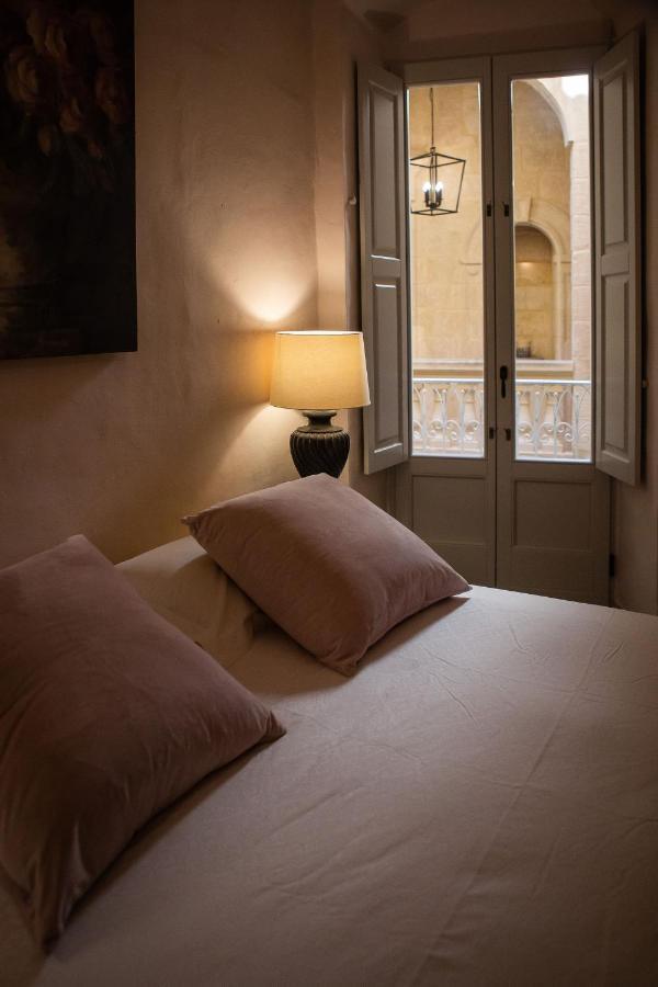 Palazzino Birgu Host Family Bed And Breakfast 외부 사진